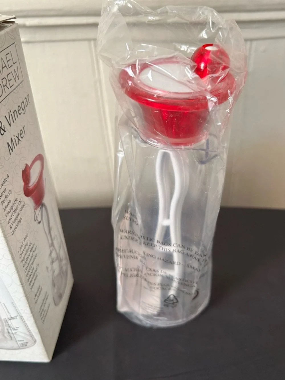 Michael Andrew Oil & Vinegar Mixer-Handheld Salad Dressing Blender-NIB
